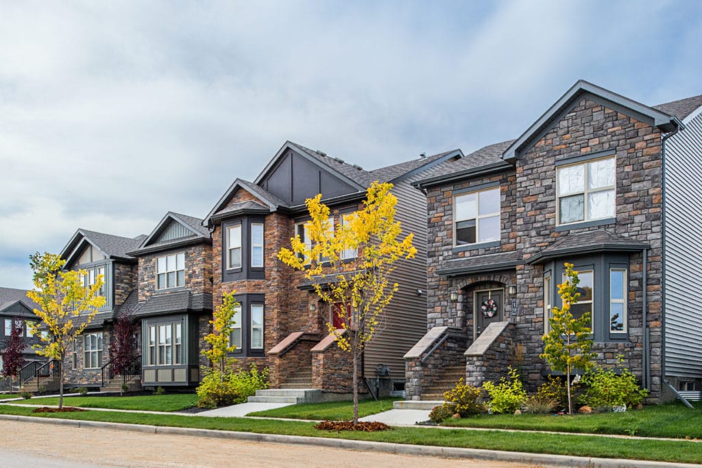 homes with brownstone architecture