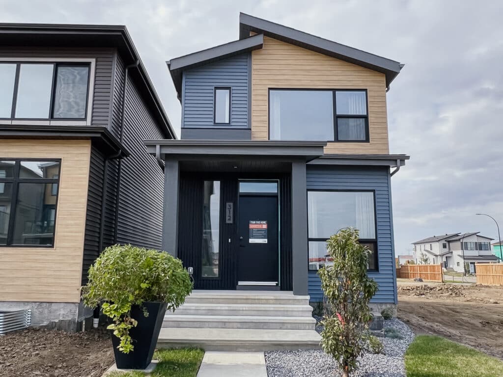 Exterior of Metro Shift 18 – 304 32 street SW
