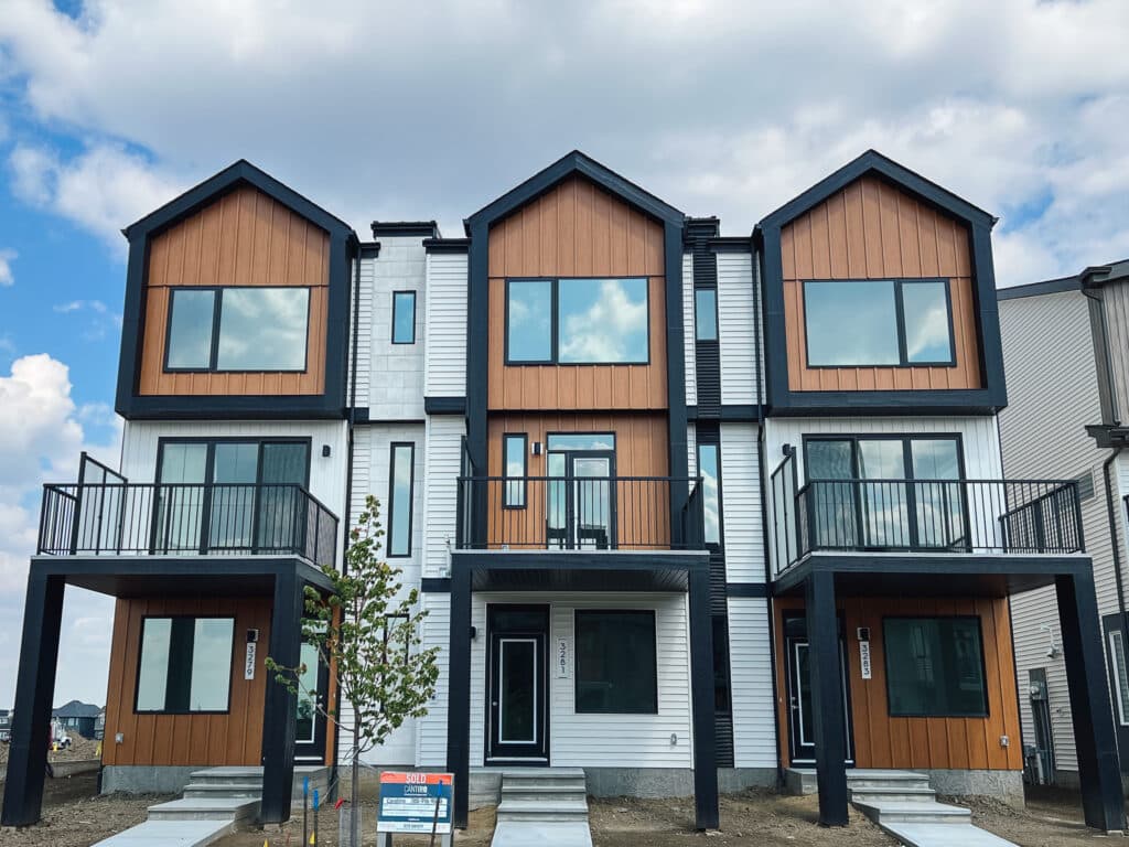 Exterior of Metro Distinct 16 – 108 Westwind Drive